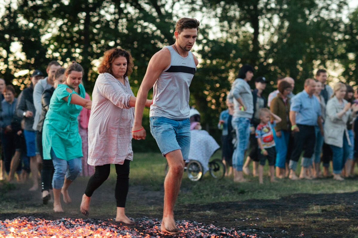 Leading firewalk